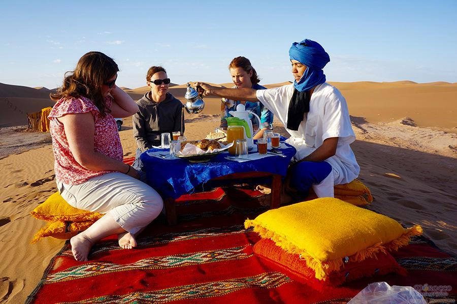 Camp Sahara Holidays M'Hamid Exteriör bild