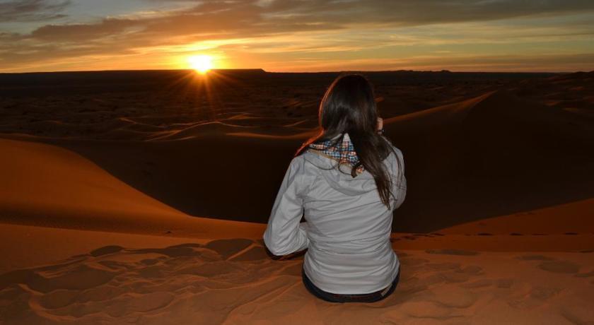 Camp Sahara Holidays M'Hamid Exteriör bild